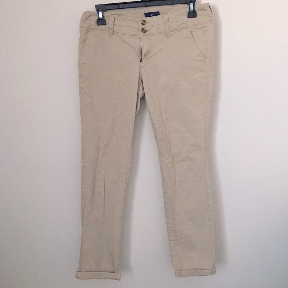 American Eagle Khaki Pants | Size 6